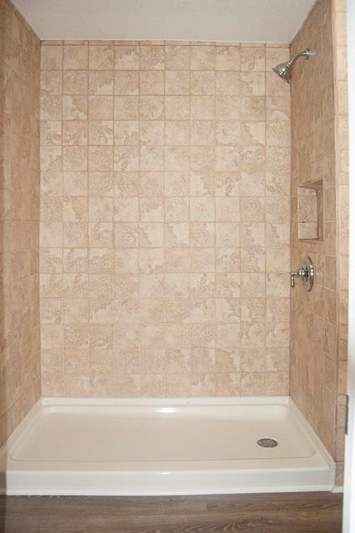 541 Rosemary Road Columbus, IN 47203 - Photo 12 of 15 Gallery Image 12