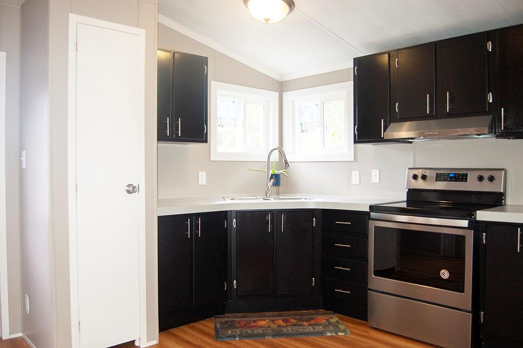 541 Rosemary Road Columbus, IN 47203 - Photo 5 of 15 Gallery Image 5