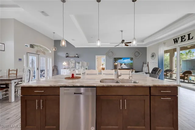 $699,999 | 7825 2nd Terrace, Lehigh Acres, FL 33936