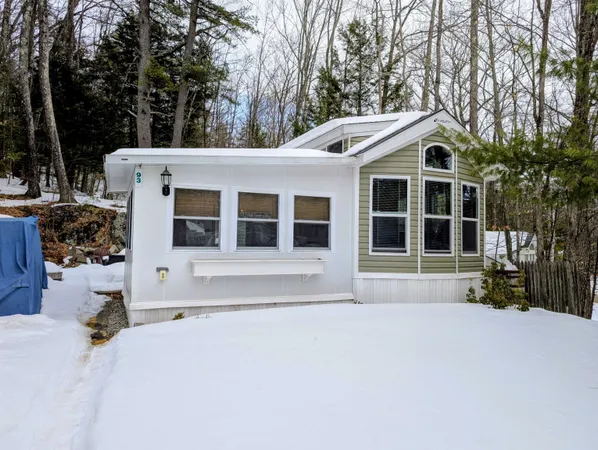 $275,000 | 93 High Country Way, Unit AKA 42), Holderness, NH 03245