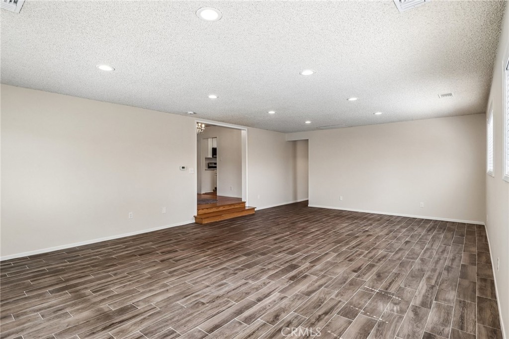 4593 Gardena Drive Riverside, CA 92506 - Photo 14 of 40