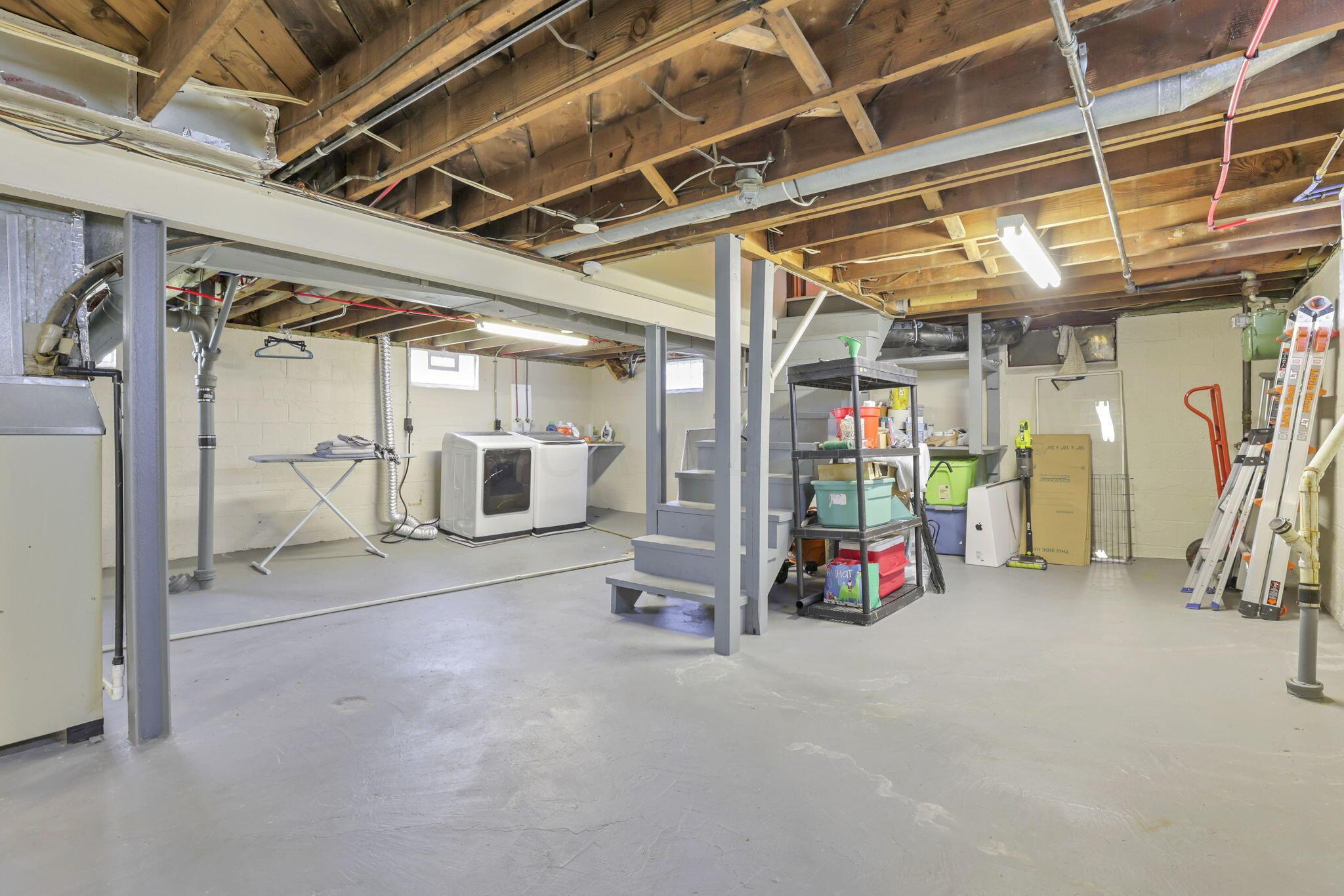 892 Wiltshire Road Columbus, OH 43204 - Photo 25 of 34 Full Basement 2