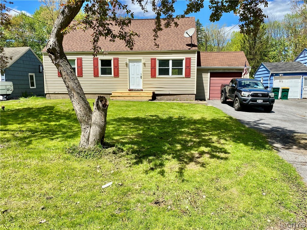 220 Roxann Avenue Cicero, NY 13212 - Photo 1 of 37