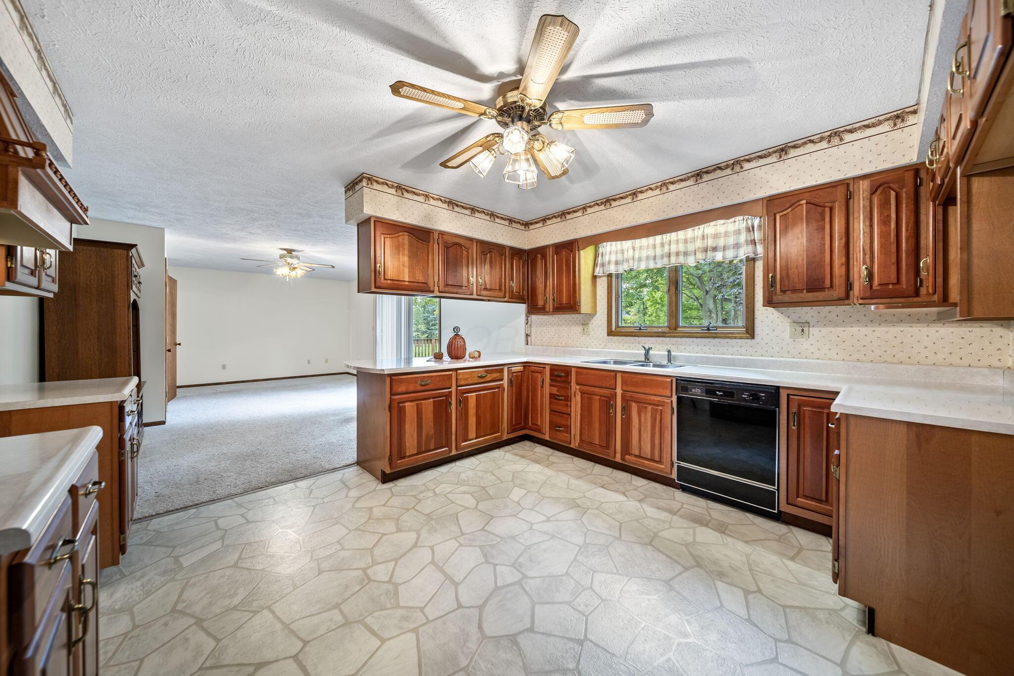 6405 Hughes Road Prospect, OH 43342 - Photo 12 of 82 17-web-or-mls-IMG_2473