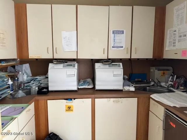 $474,900 | 2117-2119 Burdett Avenue, Troy, NY 12180