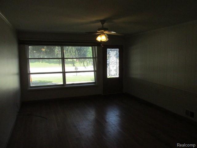 30953 West Seven Mile Road Livonia, MI 48152 - Photo 8 of 10