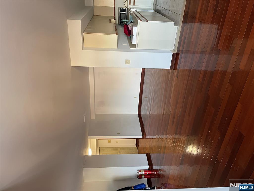 633 Palisade Avenue, Unit 3C Cliffside Park, NJ 07010 - Photo 12 of 13