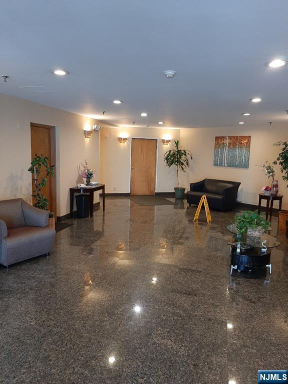 633 Palisade Avenue, Unit 3C Cliffside Park, NJ 07010 - Photo 3 of 13