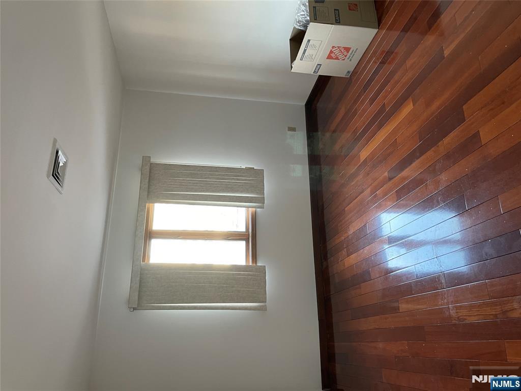 633 Palisade Avenue, Unit 3C Cliffside Park, NJ 07010 - Photo 8 of 13