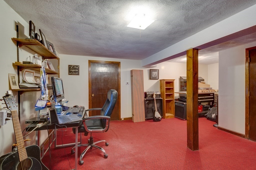 2 Robin Road Milford, MA 01757 - Photo 32 of 40 Gallery Image 32