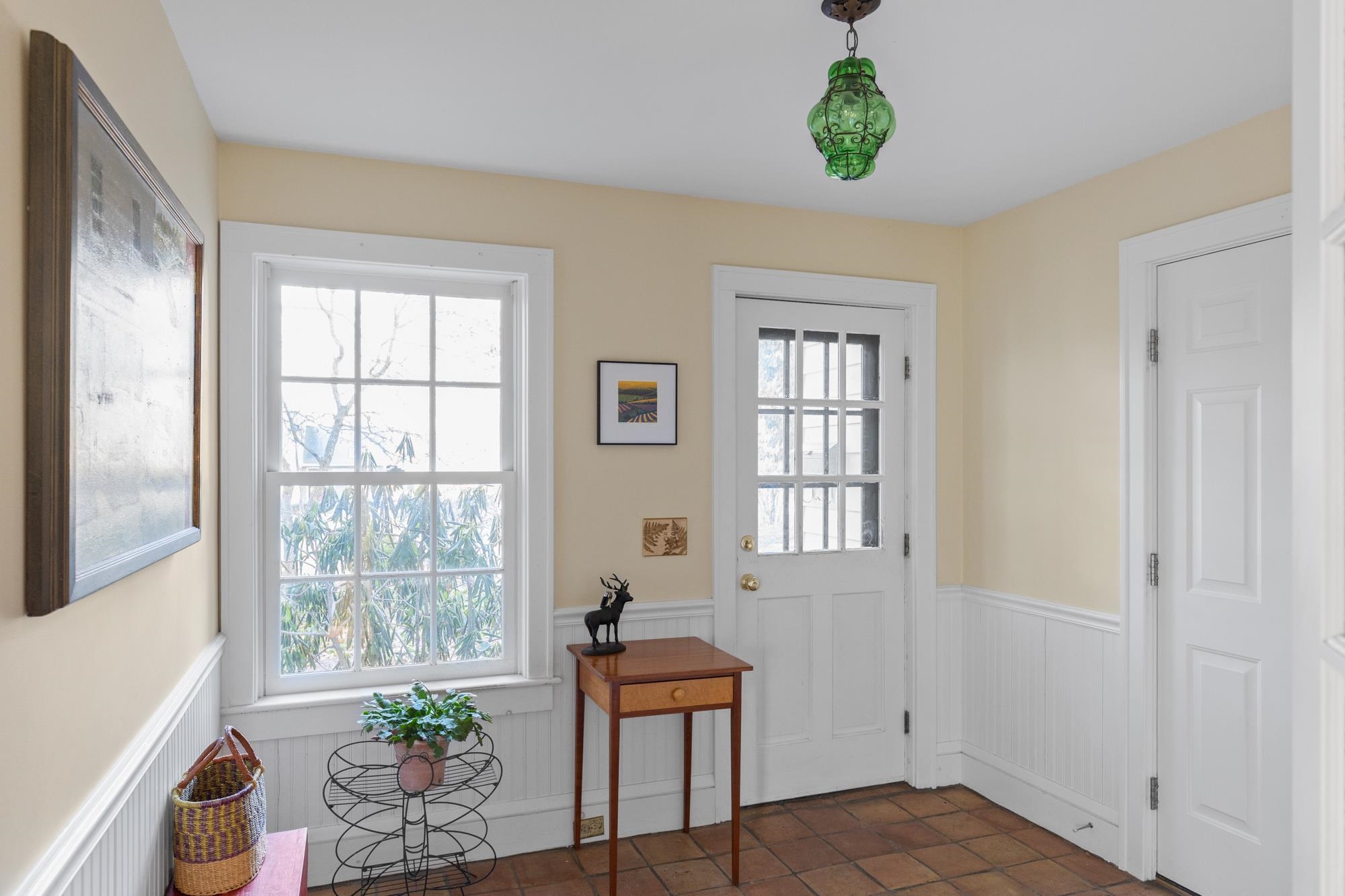 36 Hillcrest Road Burlington, VT 05401 - Photo 4 of 40 Gallery Image 4