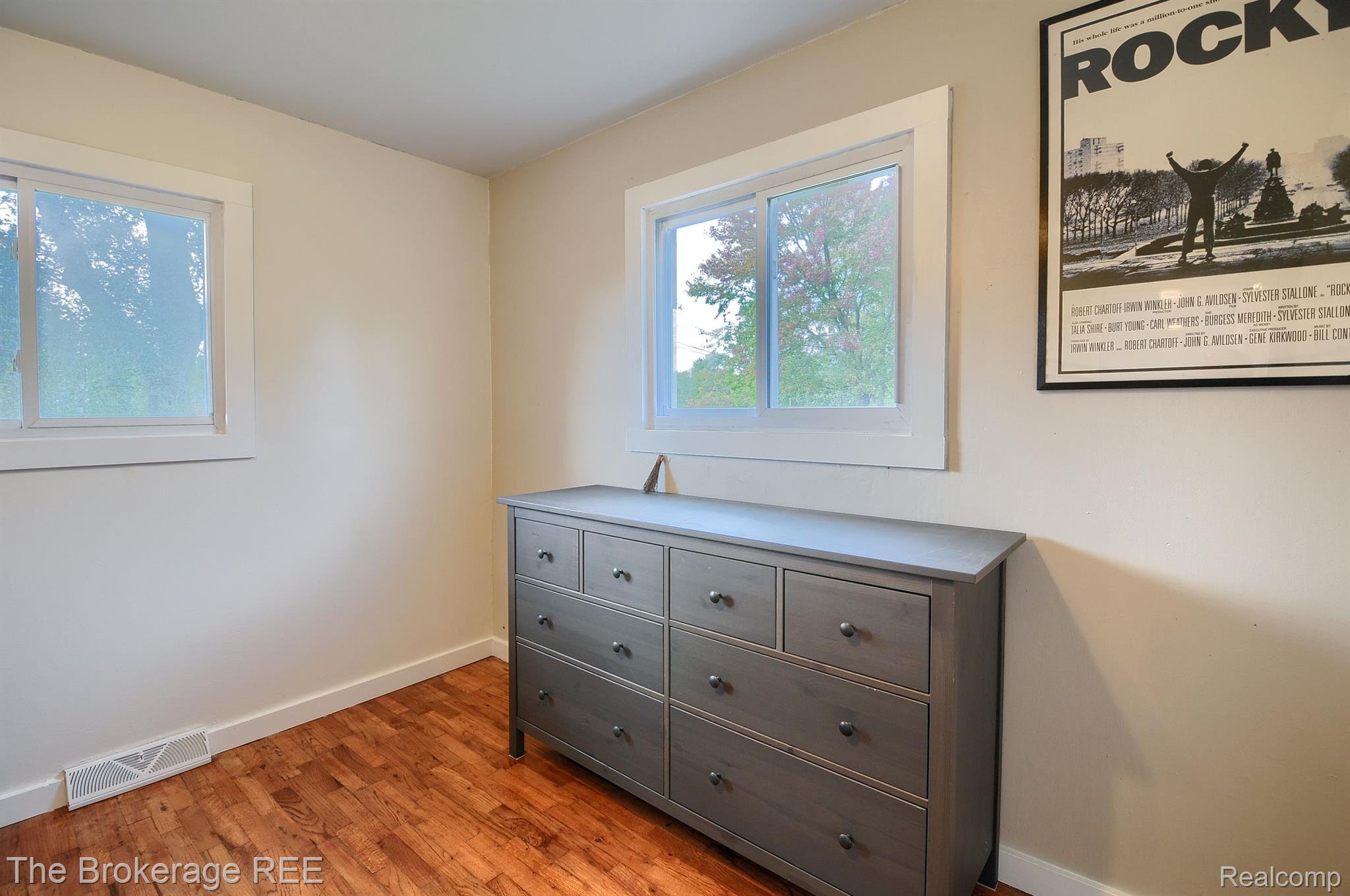 5471 Belsay Road Grand Blanc, MI 48439 - Photo 21 of 28 Gallery Image 21