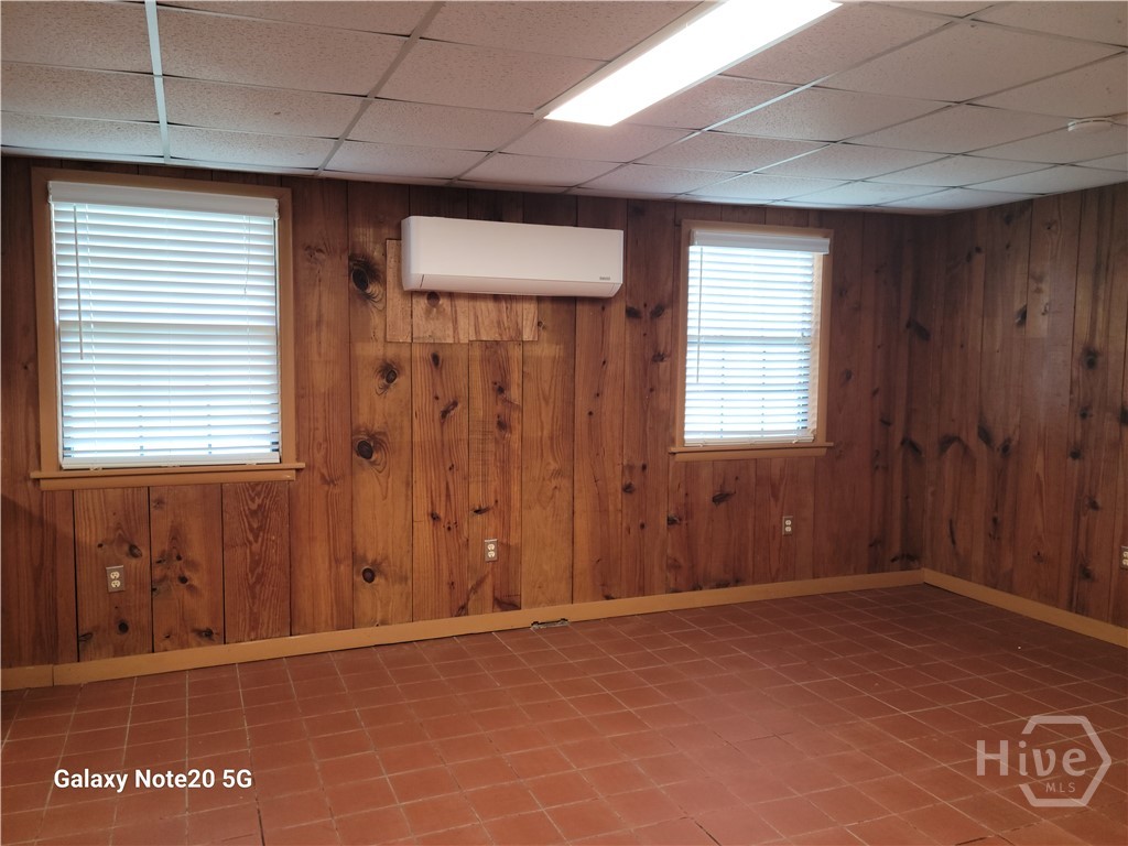 652 Ralph Rahn Road Rincon, GA 31326 - Photo 5 of 19 Lots of Natural Light