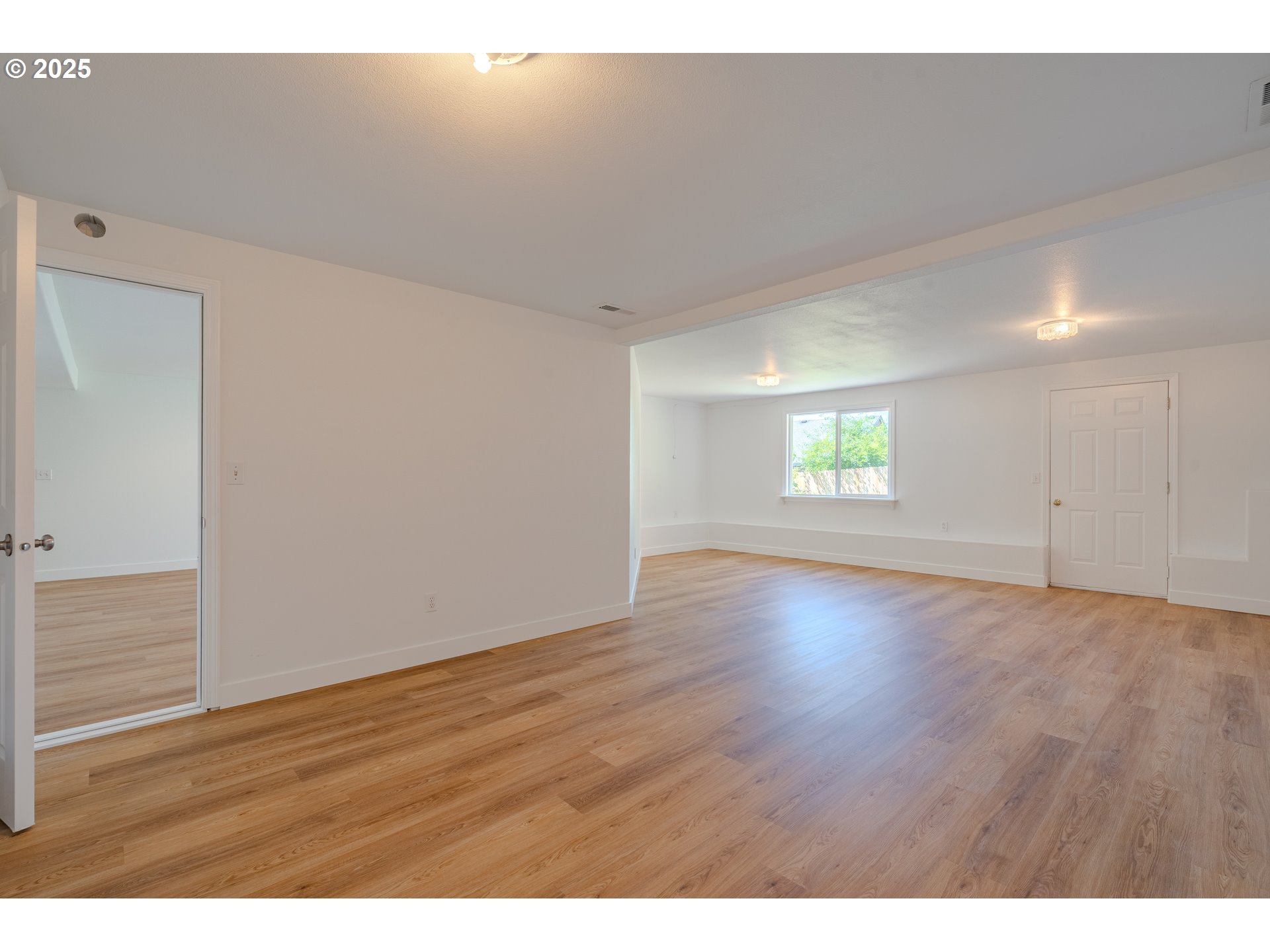 642 East Pioneer Loop La Center, WA 98629 - Photo 32 of 48