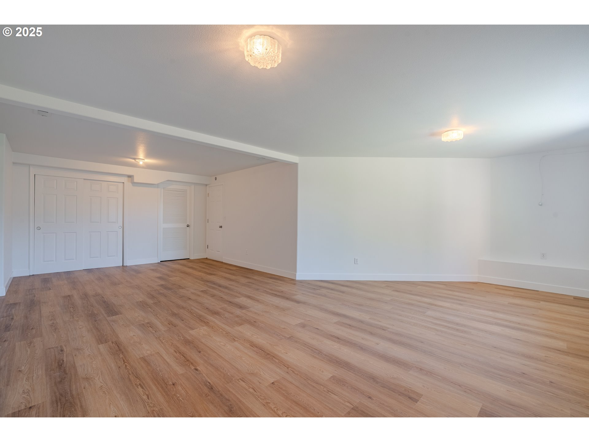 642 East Pioneer Loop La Center, WA 98629 - Photo 33 of 48