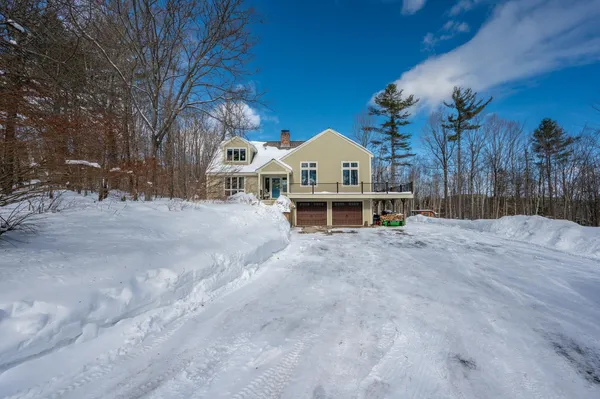 $745,000 | 112 Apple Hill Road, Sunapee, NH 03782