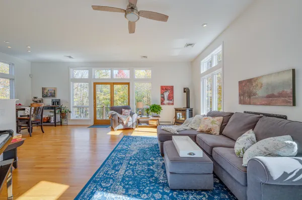 $745,000 | 112 Apple Hill Road, Sunapee, NH 03782