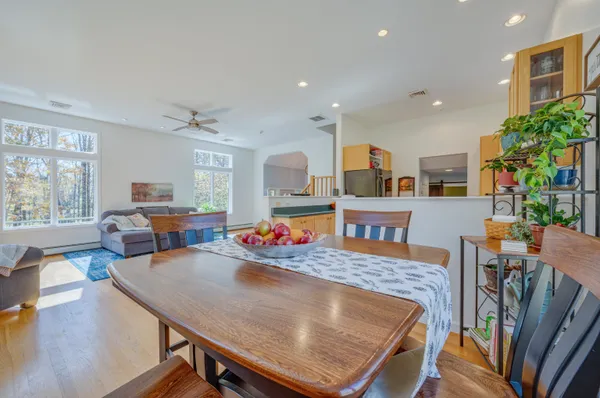 $745,000 | 112 Apple Hill Road, Sunapee, NH 03782