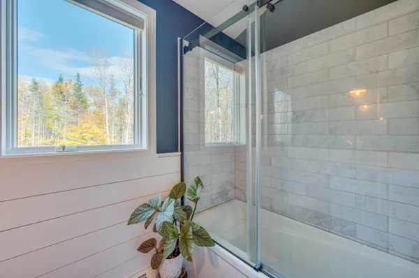 $745,000 | 112 Apple Hill Road, Sunapee, NH 03782