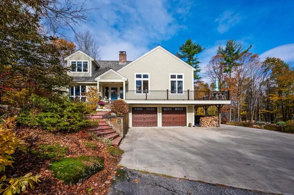 $745,000 | 112 Apple Hill Road, Sunapee, NH 03782