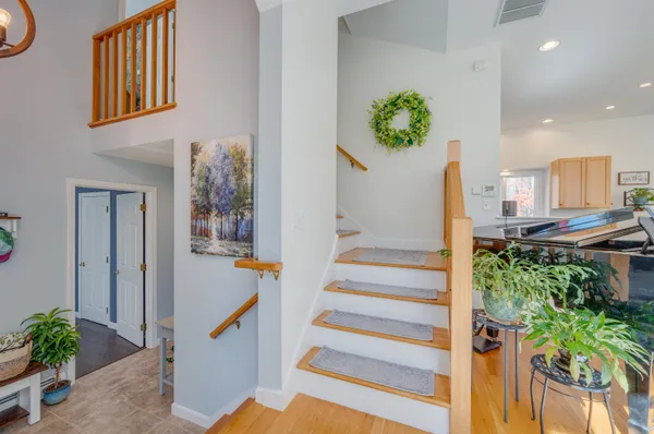 $745,000 | 112 Apple Hill Road, Sunapee, NH 03782