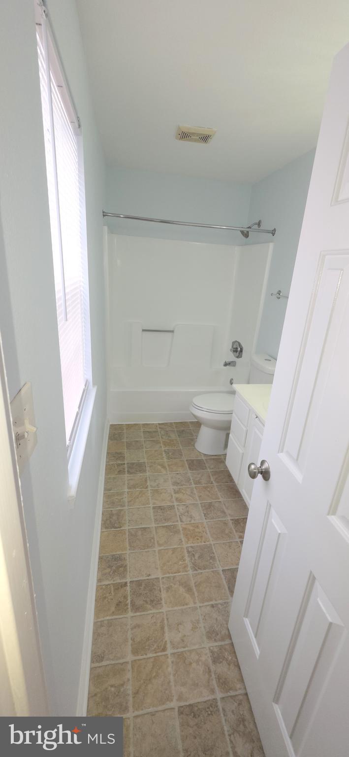 11228 Torrie Way, Unit G Bealeton, VA 22712 - Photo 20 of 30 a bathroom with a toilet