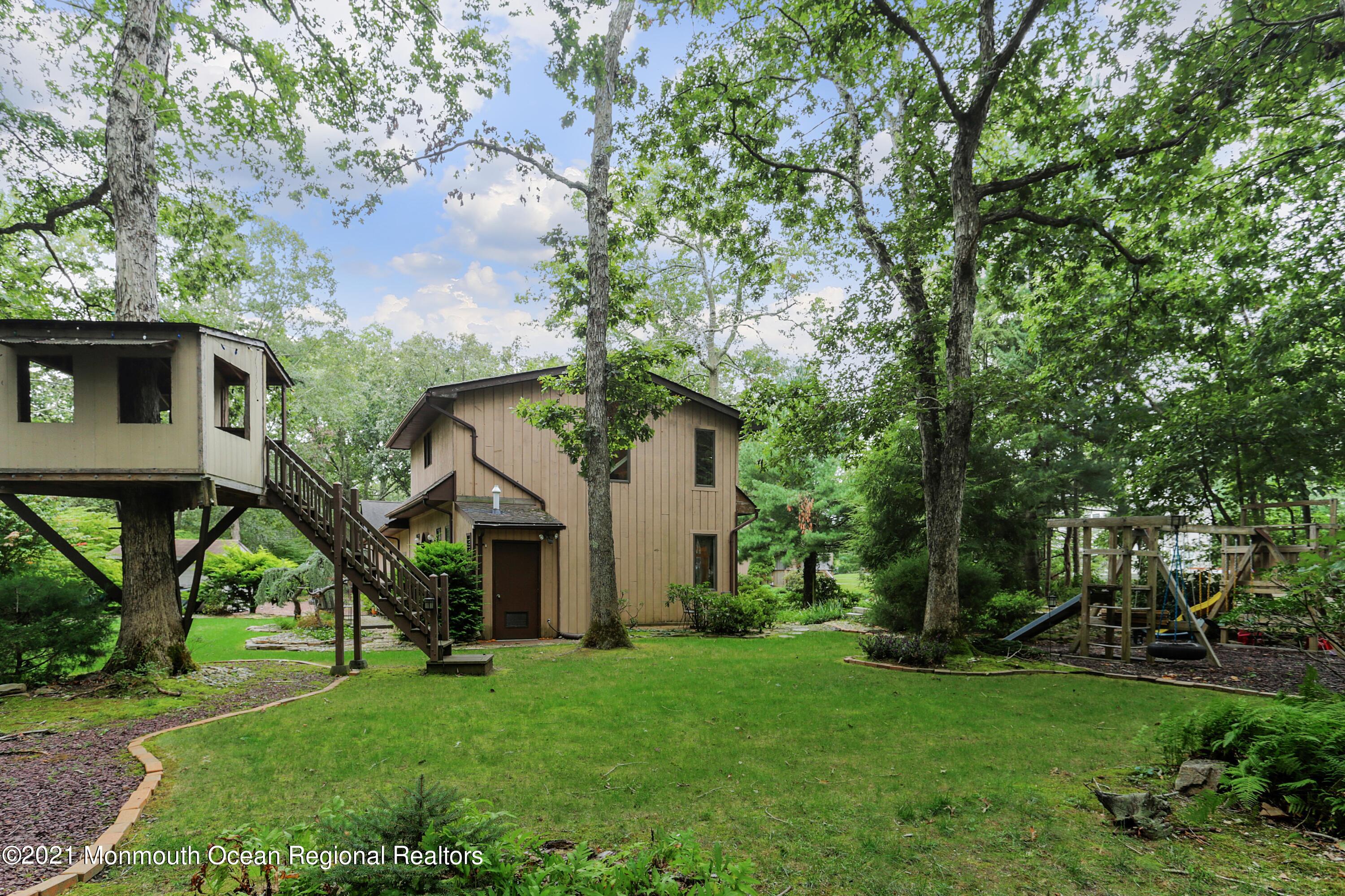 719 Gail Chambers Road Jackson, NJ 08527 - Photo 30 of 34 a view of a house with backyard