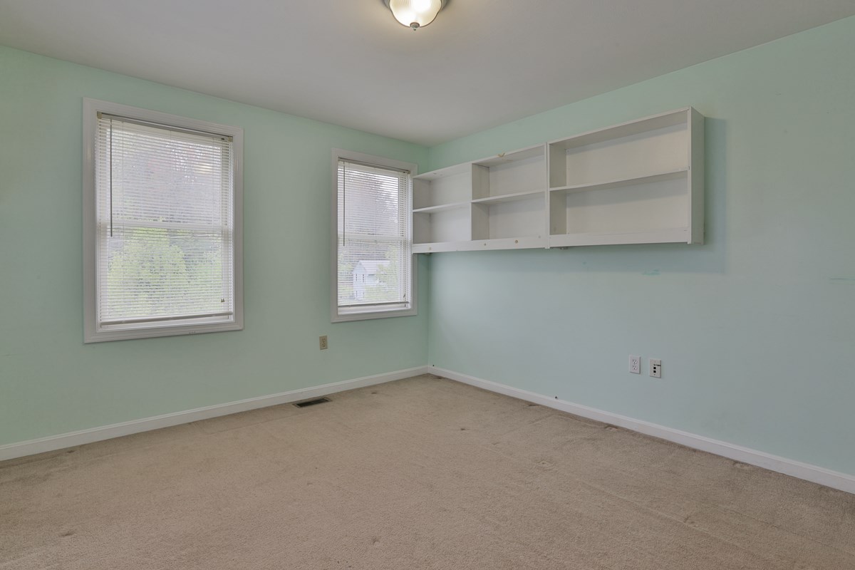 83 Back River Road Merrimack, NH 03054 - Photo 21 of 40