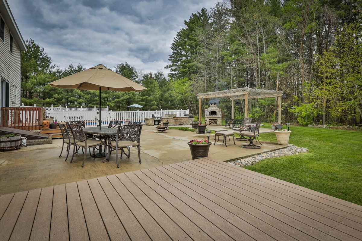 83 Back River Road Merrimack, NH 03054 - Photo 36 of 40