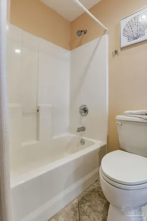 $985,000 | 521 West Beach Boulevard, Unit 702, Gulf Shores, AL 36542