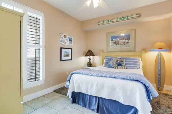 $985,000 | 521 West Beach Boulevard, Unit 702, Gulf Shores, AL 36542