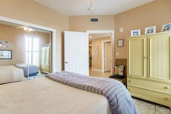 $985,000 | 521 West Beach Boulevard, Unit 702, Gulf Shores, AL 36542