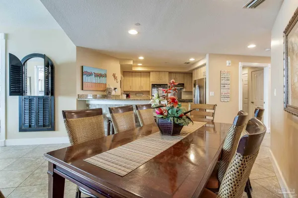 $985,000 | 521 West Beach Boulevard, Unit 702, Gulf Shores, AL 36542