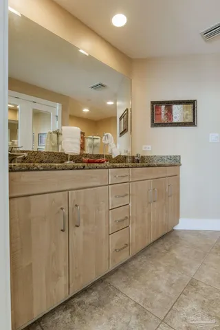 $985,000 | 521 West Beach Boulevard, Unit 702, Gulf Shores, AL 36542