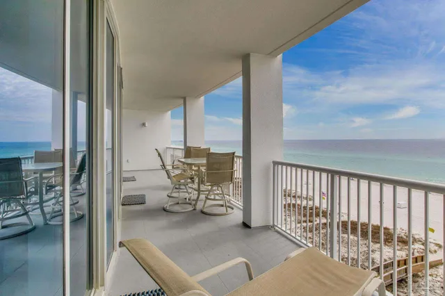$985,000 | 521 West Beach Boulevard, Unit 702, Gulf Shores, AL 36542