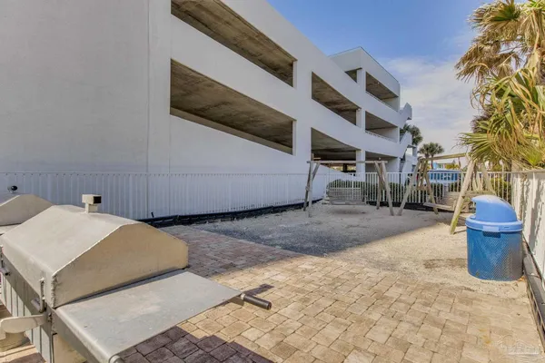 $985,000 | 521 West Beach Boulevard, Unit 702, Gulf Shores, AL 36542
