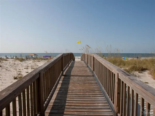 $985,000 | 521 West Beach Boulevard, Unit 702, Gulf Shores, AL 36542