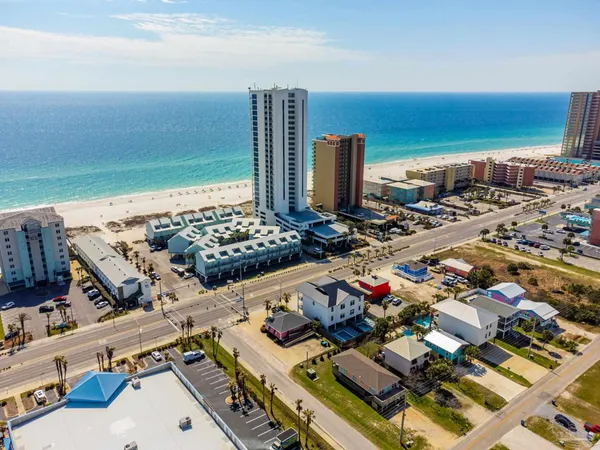 $985,000 | 521 West Beach Boulevard, Unit 702, Gulf Shores, AL 36542