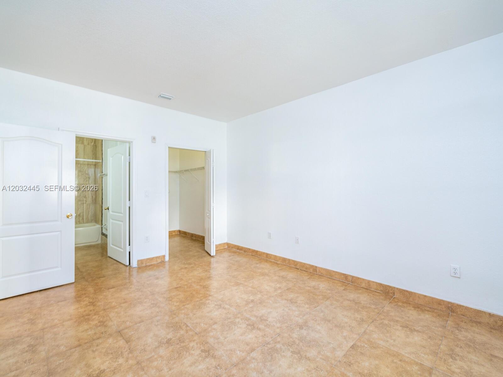 1663 Southeast 27th Drive, Unit 108 Homestead, FL 33035 - Photo 13 of 28