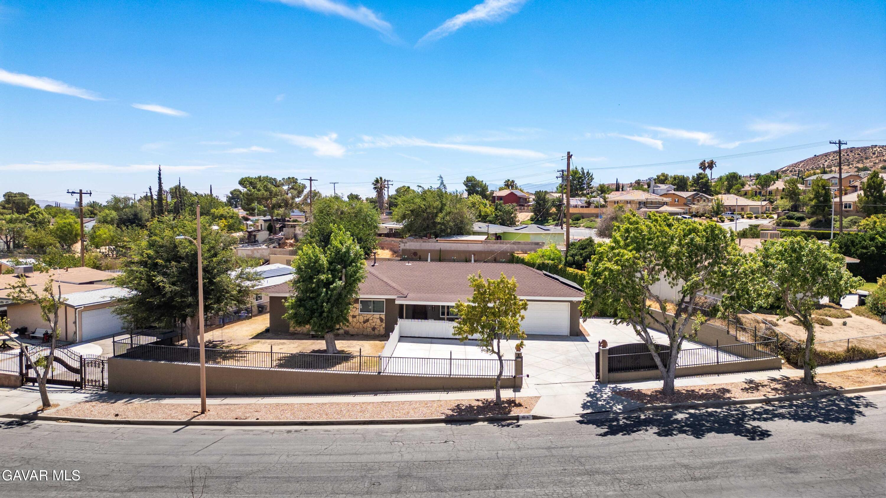 38818 Deer Run Road Palmdale, CA 93551 - Photo 1 of 33 38818 Deer Run Rd -1
