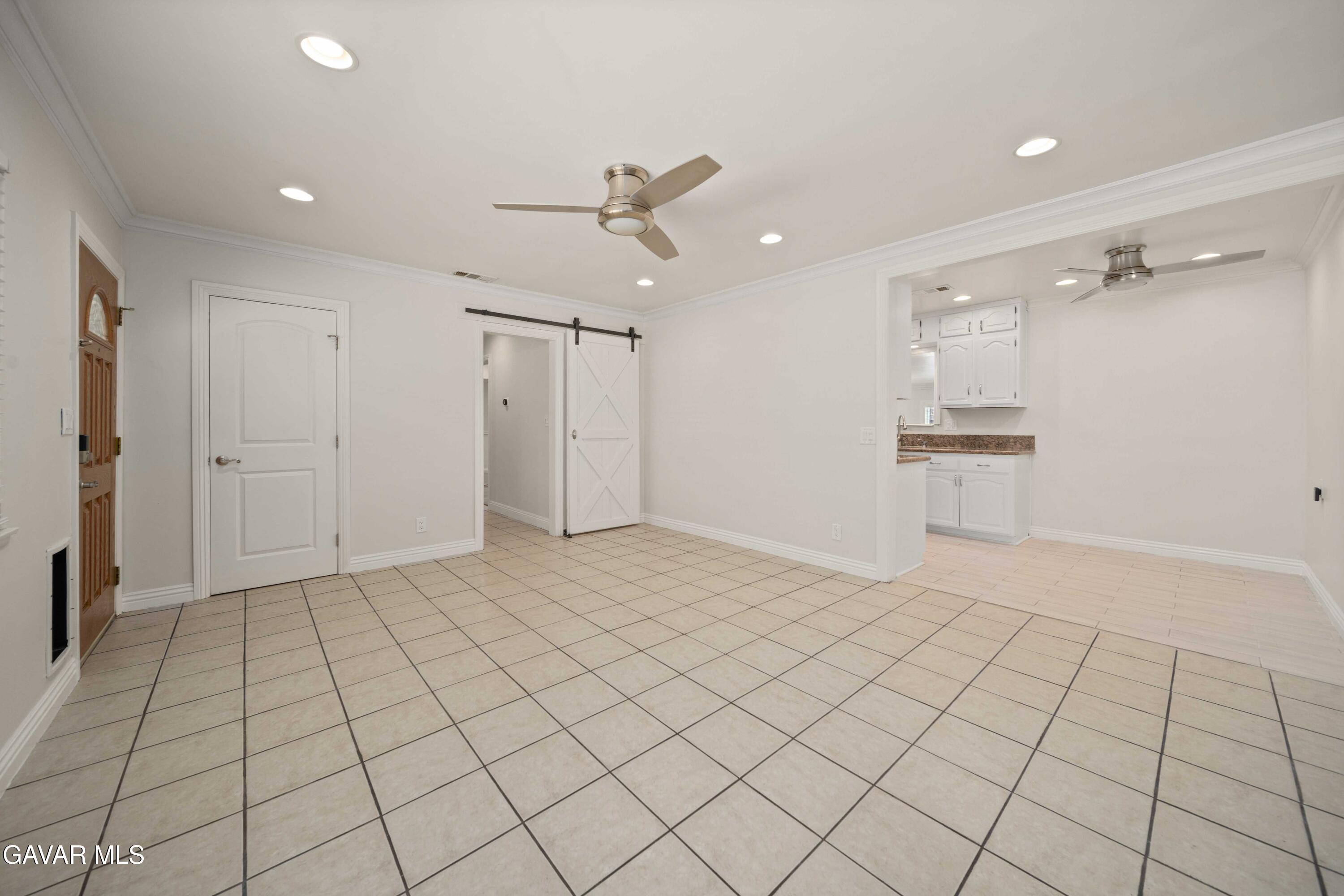 38818 Deer Run Road Palmdale, CA 93551 - Photo 8 of 33 38818 Deer Run Rd -8