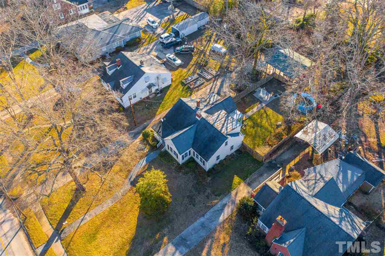 336 South Morgan Street Roxboro, NC 27573 - Photo 8 of 30 Gallery Image 8