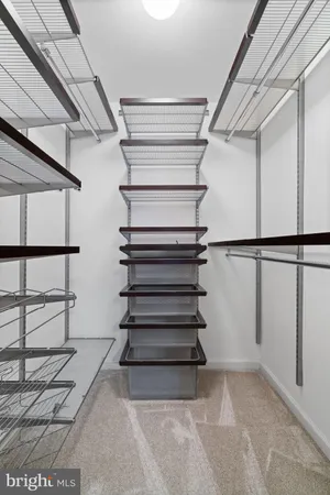 $3,200 | 177 Martin Lane, Alexandria, VA 22304