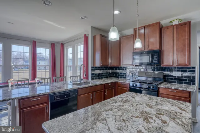 $575,000 | 216 Edgar Road, Townsend, DE 19734