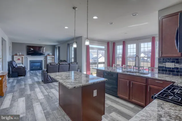 $575,000 | 216 Edgar Road, Townsend, DE 19734