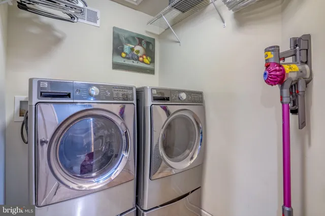 $575,000 | 216 Edgar Road, Townsend, DE 19734