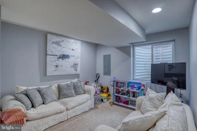 $575,000 | 216 Edgar Road, Townsend, DE 19734