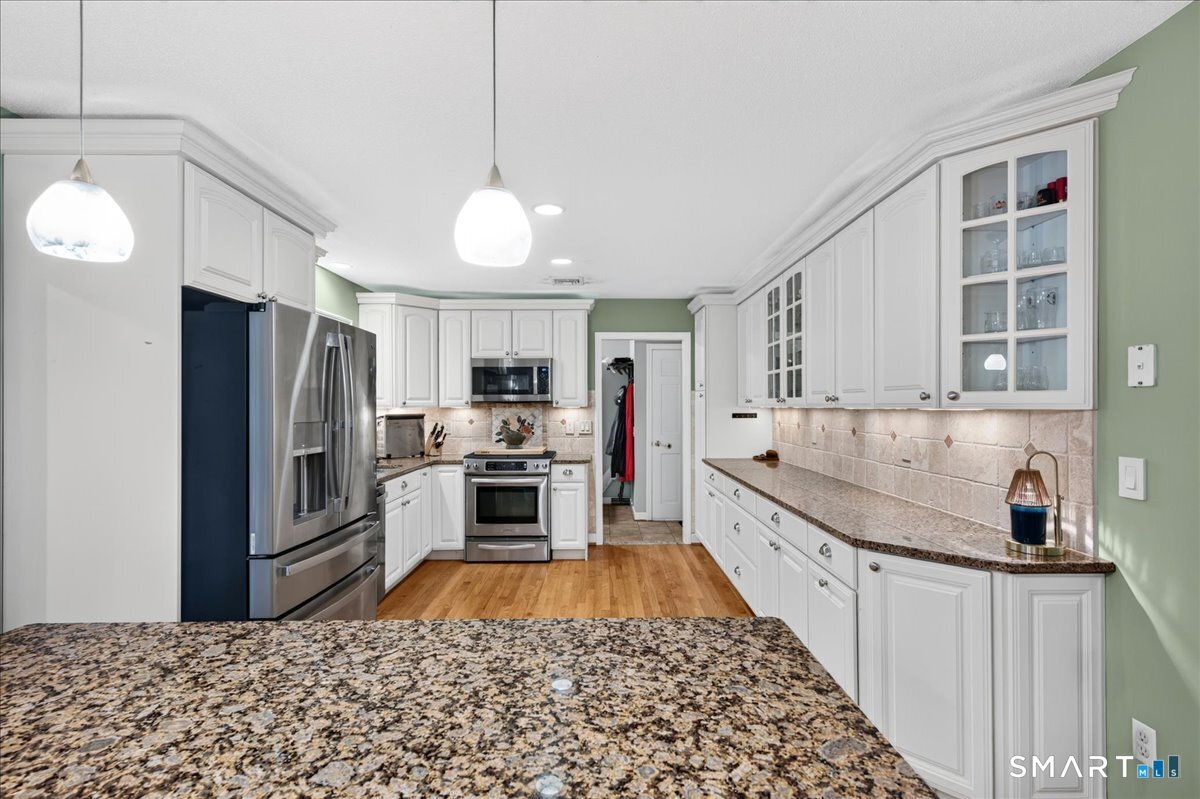 611 Deep River Road Colchester, CT 06415 - Photo 12 of 33 Gallery Image 12