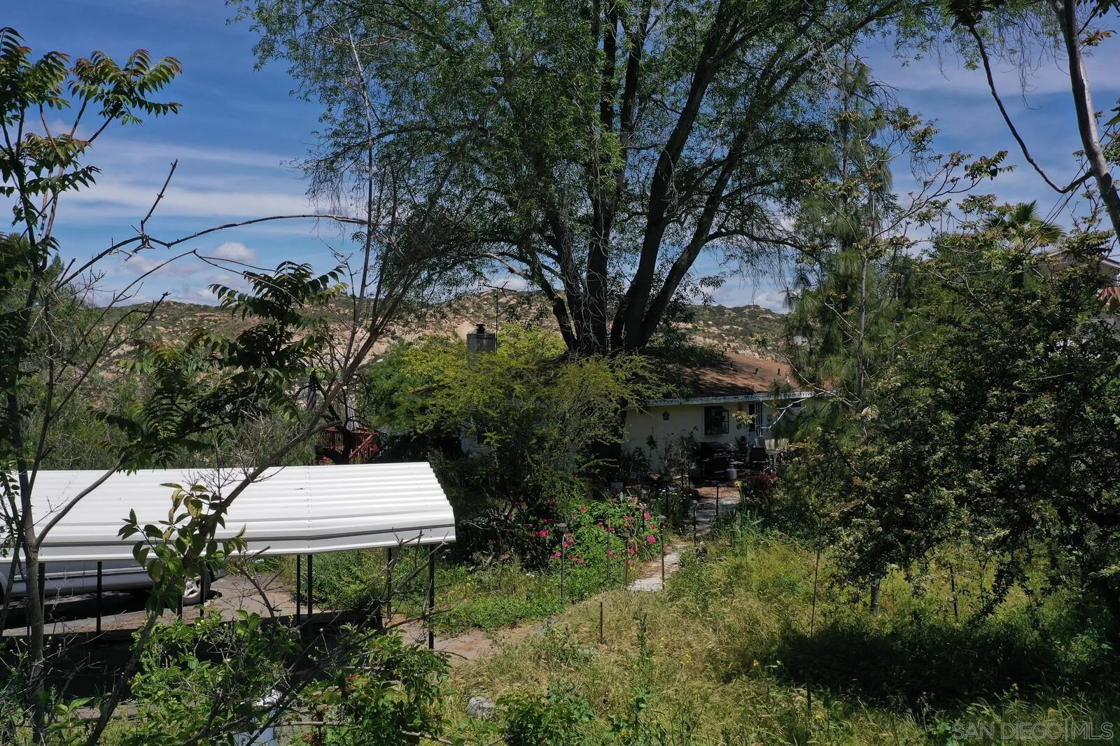 28555 Gordon Hill Road Valley Center, CA 92082 - Photo 6 of 10 a view of yard with green space