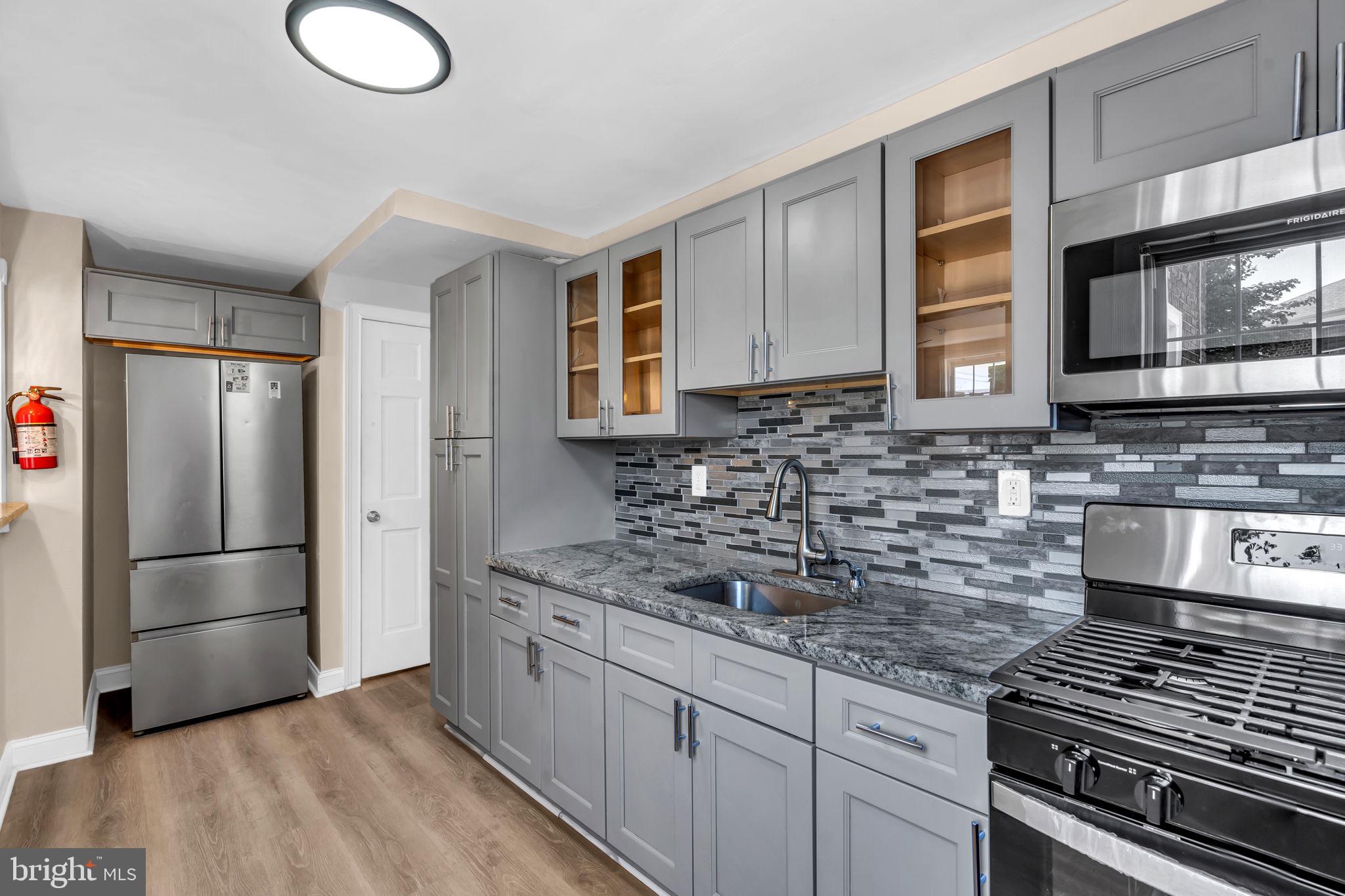 1095 Trent Road Camden, NJ 08104 - Photo 14 of 31